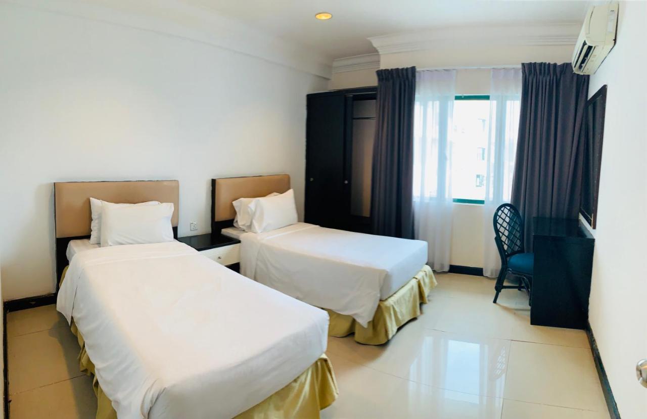 Likas Square - Kk Spacious Homestay Kota Kinabalu Exterior photo