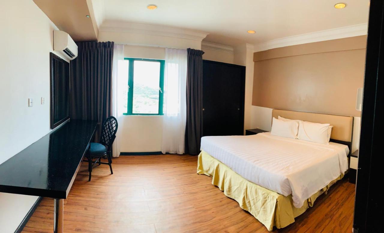 Likas Square - Kk Spacious Homestay Kota Kinabalu Exterior photo