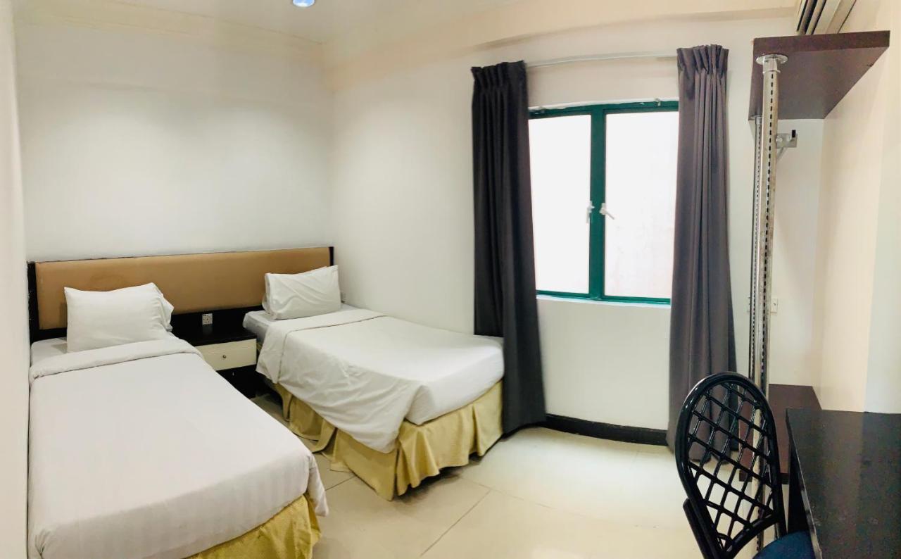 Likas Square - Kk Spacious Homestay Kota Kinabalu Exterior photo